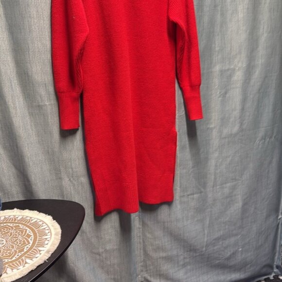 🏁 Tristan Red Knit Sweater Dress with Button Accents size medium NWT - Picture 8 of 9